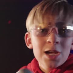 Madavas scenoje